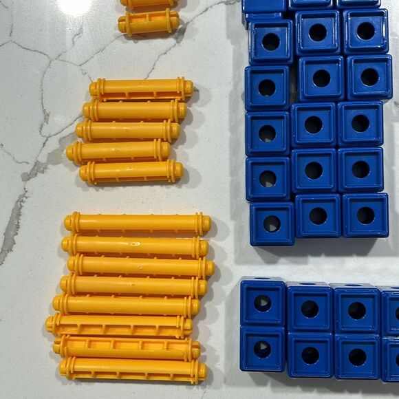 Fisher Price | Trio Blocks T3832 Batcave Set Discontinued Black Blue Red yellow - Picture 5 of 12